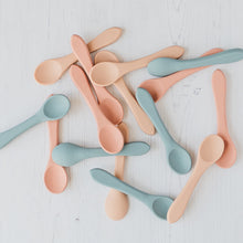 Load image into Gallery viewer, Apricot/Ether/Honeysuckle – Silicone Spoon Set