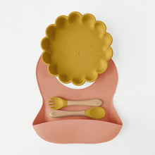 Load image into Gallery viewer, Honeysuckle / Butterscotch – Lion Plate Weaning Set
